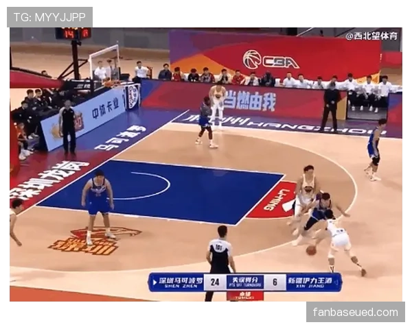 身体冲撞判罚要点:裁判认定合法与犯规的关键标准 身体冲撞判罚要点:裁判认定合法与犯规的关键标准